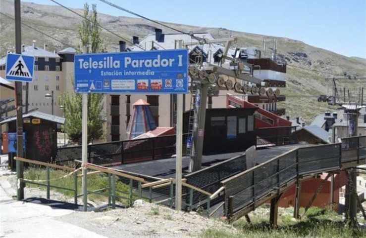 Holidays, Edificio Serraneu, Sierra Nevada 4 Personas Y Parking Exterior foto